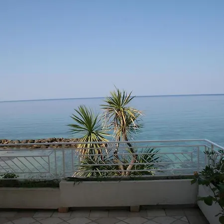 Apartmán Laura Am Meer - P1 *