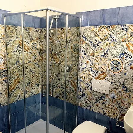 Laura Am Meer - P1 Apartmán Pizzo (Calabria)